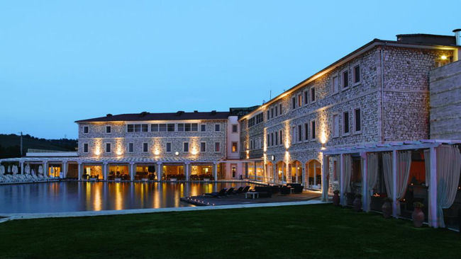Tuscany's Terme Di Saturnia Spa Offers Weight-Loss Package