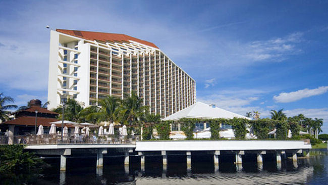 Florida's Naples Grande Beach Resort Becomes Waldorf Astoria