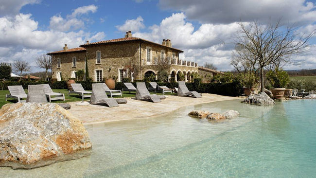 Tuscany's Borgo Santo Pietro Introduces Historic Santa Maria Novella Bath & Spa Products
