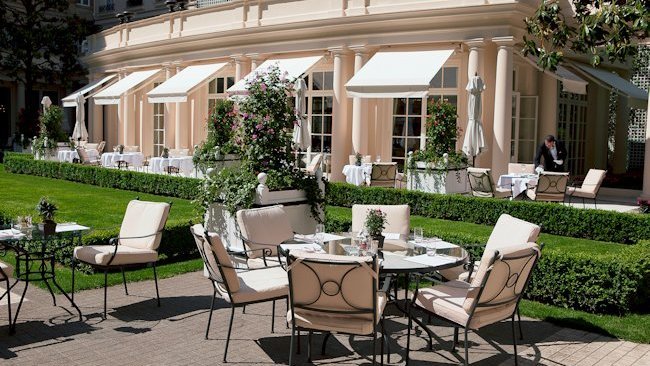 Hotel Le Bristol's Summer Garden Offers Relaxation in Heart of Paris