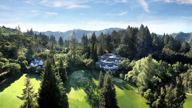 Meadowood Napa Valley Offers a Car and Driver at Your Service