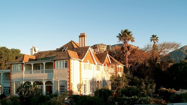 Colonial Comforts at Highlands Country House in Cape Town