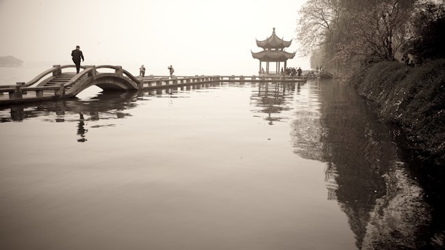 Hangzhou: Living Poetry
