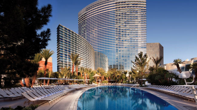 Best Las Vegas Pools for Every Mood this Summer