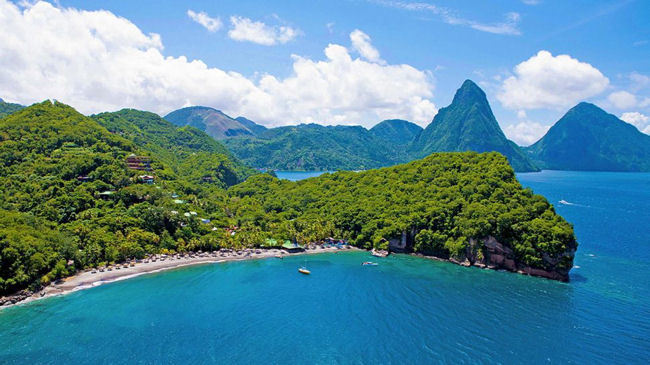 Jade Mountain and Anse Chastanet Named in Top Resorts List