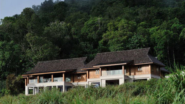Organic Luxury Retreat Opens in Thailand's Khao Sok National Park