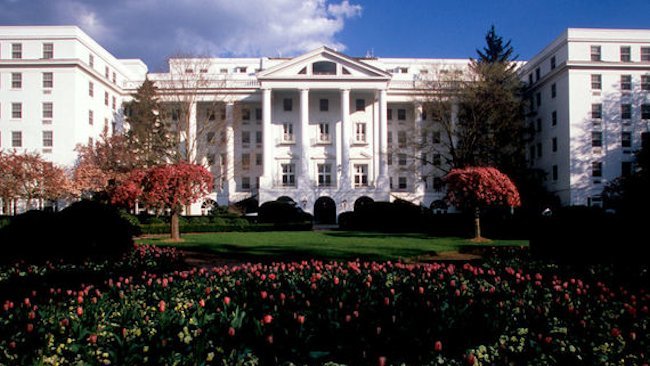 The Greenbrier Announces New Daily Nonstop Service From Washington Dulles and Atlanta