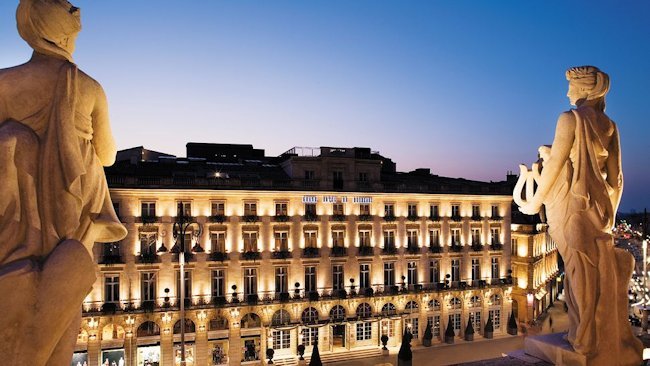 Bordeaux's Historic Grand Hotel Sparkles this Holiday Season