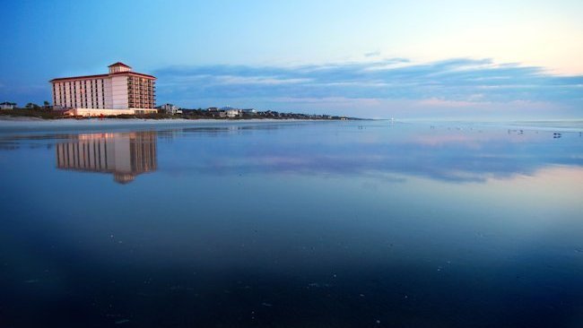 One Ocean Resort & Spa Offers 'Rest, Retail & Refresh'