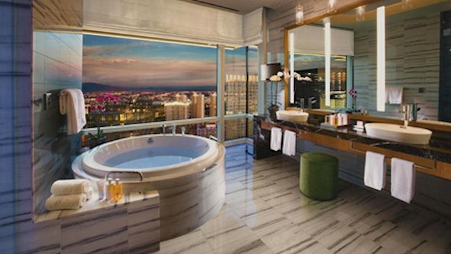 Top 10 Luxury Hotel Bathrooms in Las Vegas