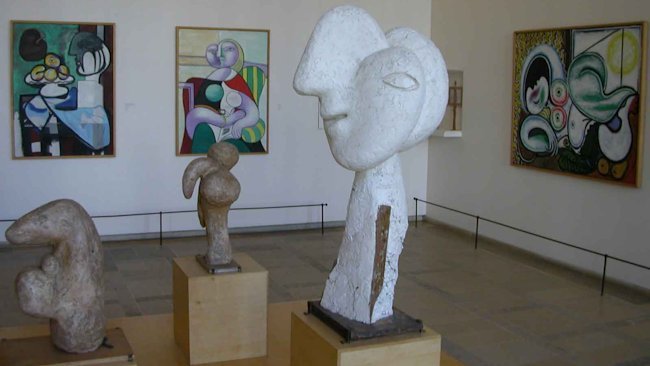 MusÃ©e Picasso Re-opens in Paris