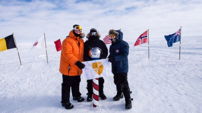 Seabourn Takes Guests to The South Pole