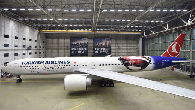 Turkish Airlines Partners with Warner Bros. Pictures for Batman v Superman