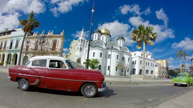Explore Cuba Through the Artist’s Lens with Extraordinary Journeys