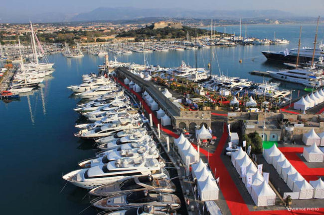 Antibes Yacht Show Draws Thousands of Visitors 