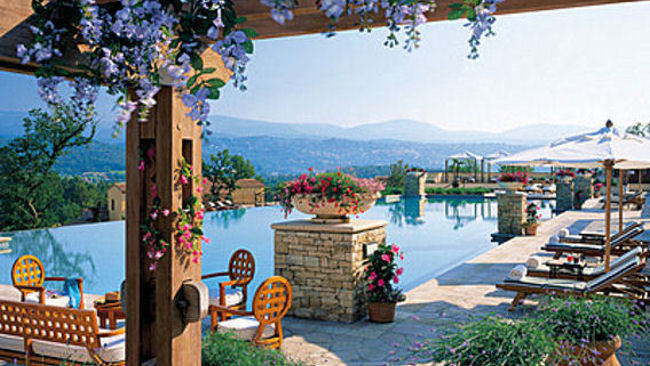 Four Seasons Resort Provence Launches MP3 Tour Showcasing Extensive Art Collection