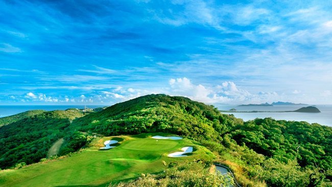 SeaDream Yacht Club Gears Up for Golfing in the Caribbean