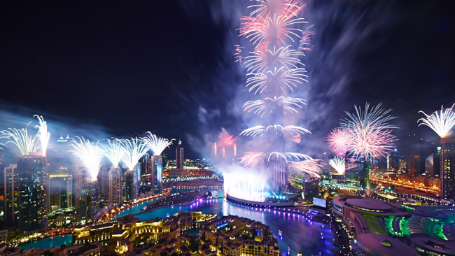 Happy New Year! World's Top 3 Fireworks Displays
