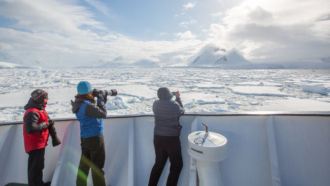 Tips for Taking the Best Polar Photography fromÂ Aurora Expeditions