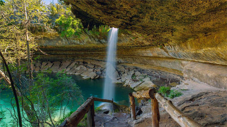 10 Things to See in Dripping Springs, TX