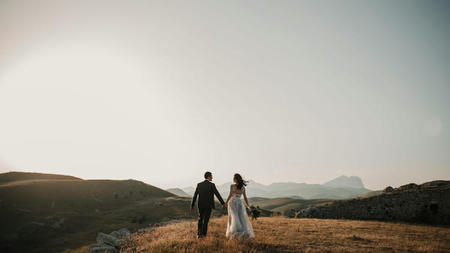 Love on Location: Luxury Destination Wedding Photo Book Inspiration