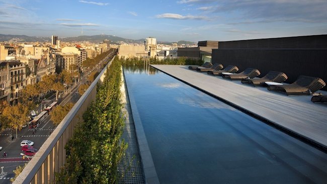 Mandarin Oriental, Barcelona Offers Friends for Life Shopping Package