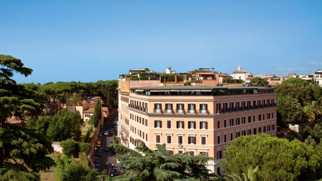 Hotel Eden Rome Celebrates the Holidays