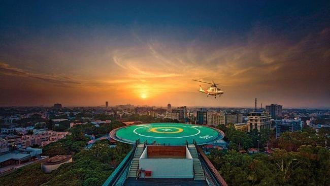 Luxury Hotel Suite Features its own Helipad