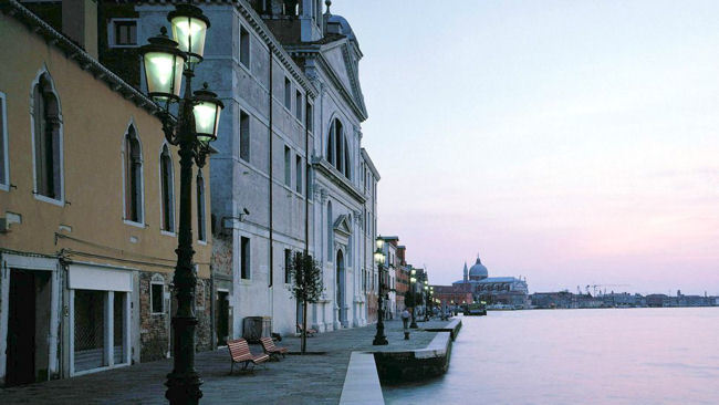 Luxury Insider Guide to Exploring Venice