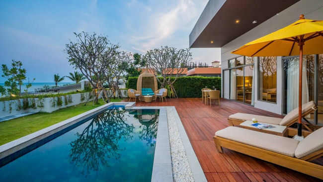 Ananda Hua Hin Launches with Elite Beachfront Pool Villa Collection