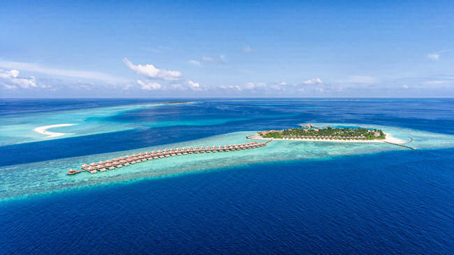 Hurawalhi Island Resort Maldives - A Feast for The Senses