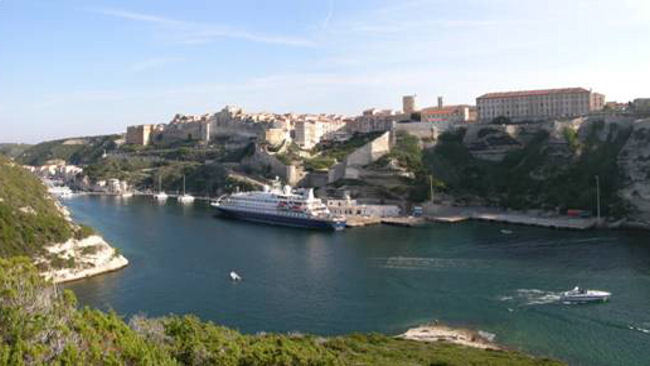 Explore Forts, Palaces & Citadels Aboard SeaDream Yacht