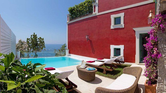 Outstanding Italia Offers Exclusive Amalfi Coast Villa Rental
