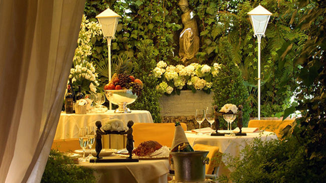 The Palm Court, Garden of the Hassler Roma Opens