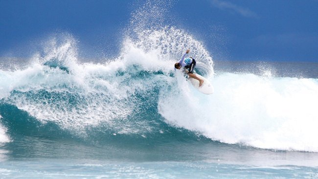 Four Seasons Maldives Host World Championship Surfing Competition