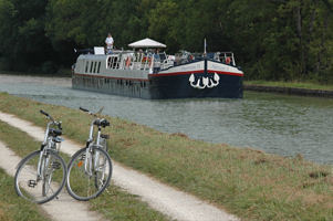 French Country Waterways Launches Casual Cruising