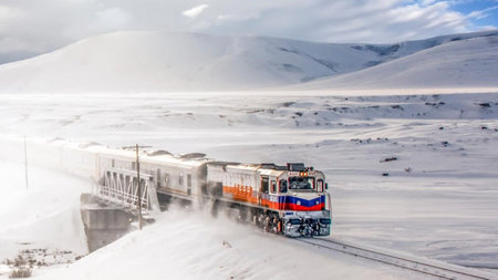 Turkiye's 'Eastern Express' Train Provides Winter Mysteries