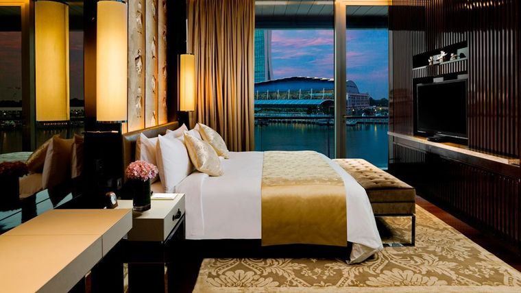 Fullerton Bay Hotel, Singapore 5 Star Luxury Hotel-slide-18