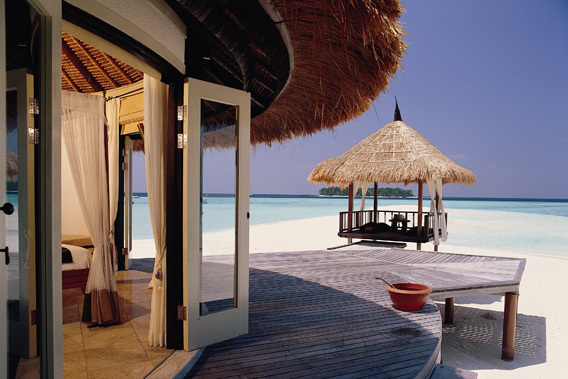 Banyan Tree Vabbinfaru, Maldives - 5 Star Luxury Resort & Spa-slide-2