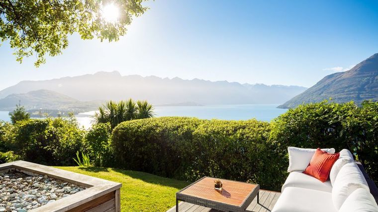 Azur Lodge - Queenstown, New Zealand - Luxury Lodge-slide-1