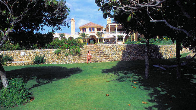 Villa Castellamonte - Dominican Republic, Caribbean - Fully Staffed-slide-12
