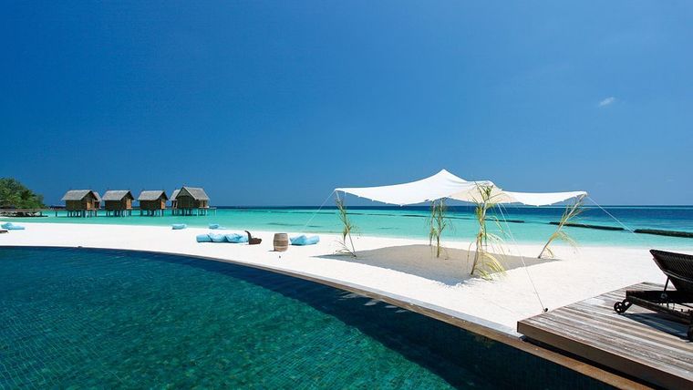 Constance Moofushi, Maldives Luxury Resort-slide-5