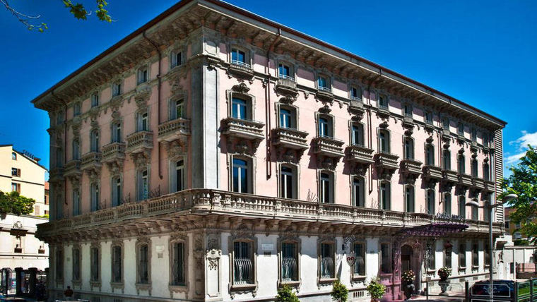 Chateau Monfort - Milan, Italy - 5 Star Luxury Hotel-slide-21