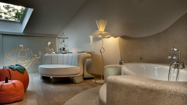 Chateau Monfort - Milan, Italy - 5 Star Luxury Hotel-slide-8