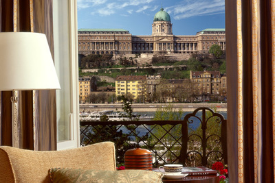 Four Seasons Hotel Gresham Palace - Budapest, Hungary - 5 Star Luxury Hotel