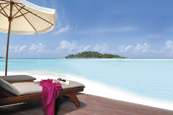 Anantara Dhigu Resort & Spa, Maldives Luxury Family Resort-slide-3