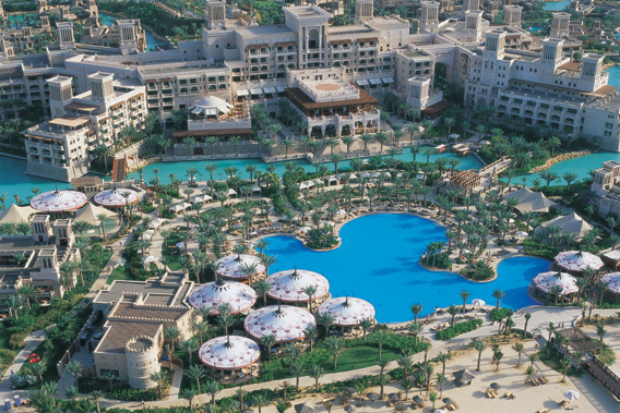 Al Qasr at Madinat Jumeirah - Dubai, UAE - Exclusive 5 Star Luxury Hotel-slide-2