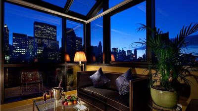 Hotel Plaza Athenee - New York City - 5 Star Luxury Hotel