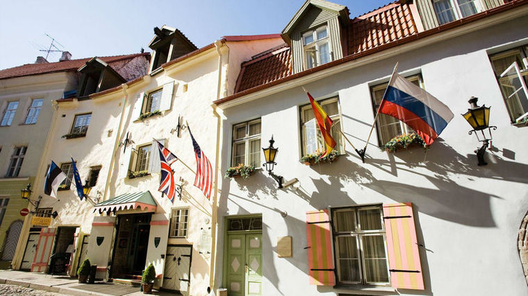 Schlossle Hotel - Tallinn, Estonia - 5 Star Boutique Luxury Hotel-slide-4