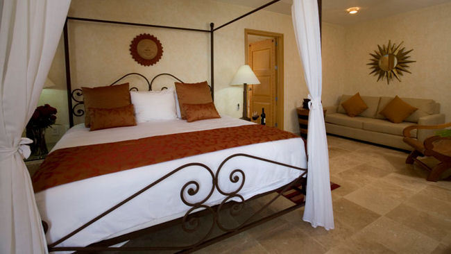 Villa Paraiso - Puerto Vallarta, Mexico - 5 Star Luxury Vacation Rental-slide-1